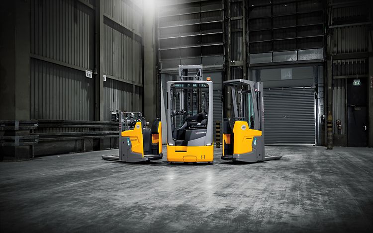 Stage Lithium-Ion Trucks