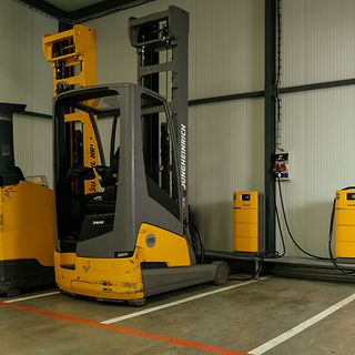 Jungheinrich v Bohemia Apple