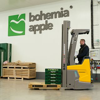 Jungheinrich v Bohemia Apple