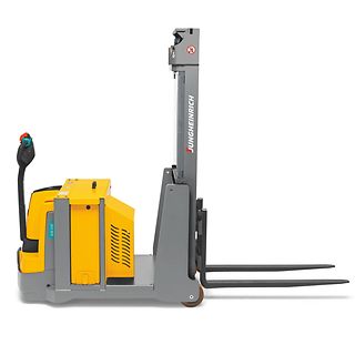 Seitliche Batterieentnahme (optional) und vorgebautes Hydraulikaggregat