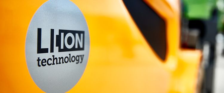 Stage No Compromises - without copy