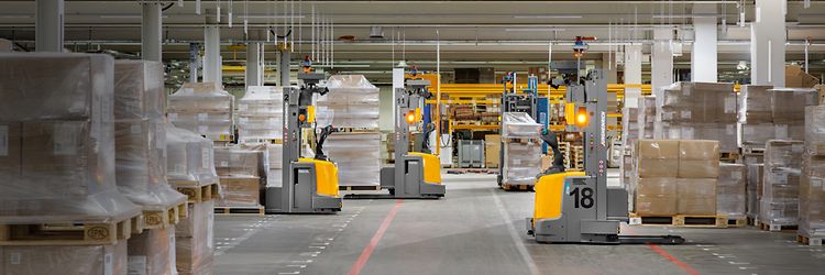 Automatisation - Jungheinrich AGV gerbeur électrique