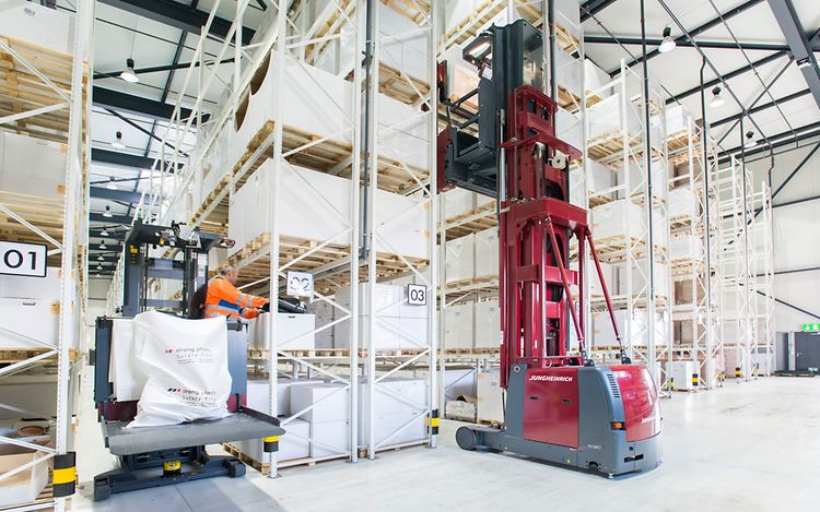 Stage Streng Plastic