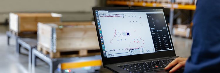 AMR robot fra Jungheinrich koblet til computersystem