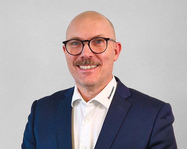 Fredrik Fischer säljare Logistiksystem Jungheinrich Svenska AB