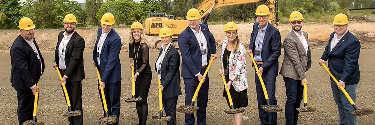 Press release: Groundbreaking ceremony for new Jungheinrich plant