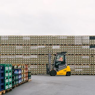 Elektrické vozíky Jungheinrich v Plzeňském Prazdroji
