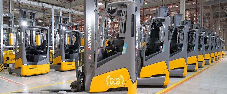 Jungheinrich ETV 216i - 100.000 truck Amazon 2022