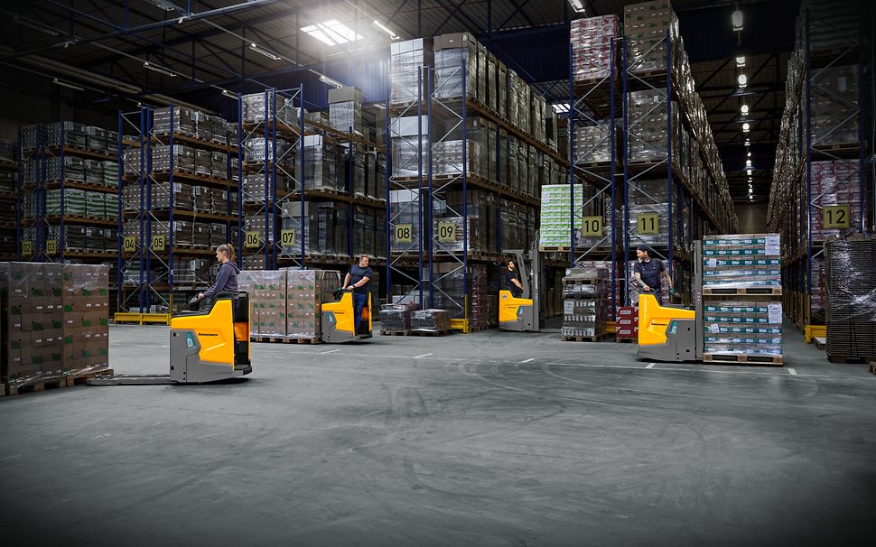 JUNGHEINRICH_ERE225i & ERD220i im Einsatz