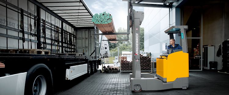 Tweedehands Reachtruck