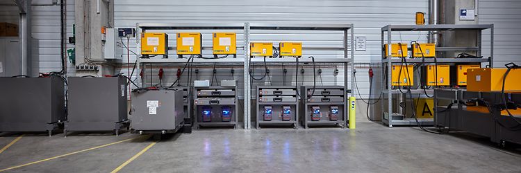 Akumulator kwasowo-ołowiowy 