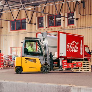 Vozíky Jungheinrich v Coca-Cole
