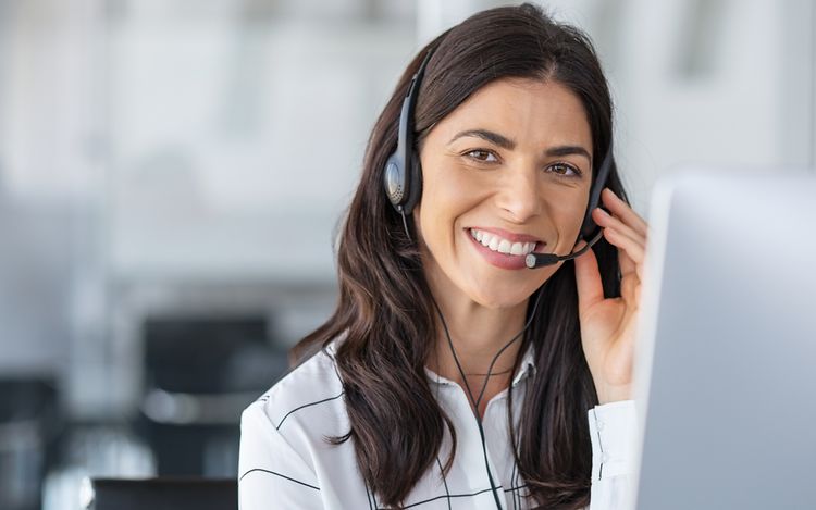 Ota meihin yhteyttä