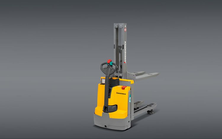 Tweedehands elektrische stapelaar EMD 115i 118