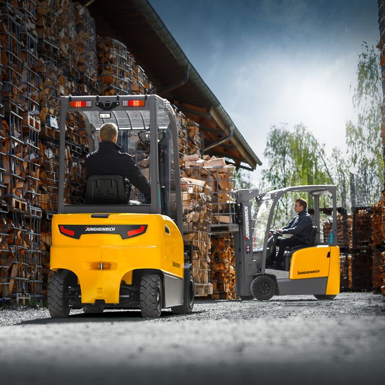 Čelní elektrický vozík EFG BB