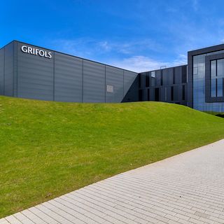 Stage Referenz Grifols