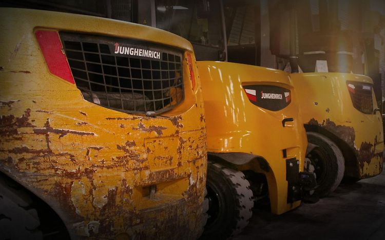 Banner heftruck inruilen