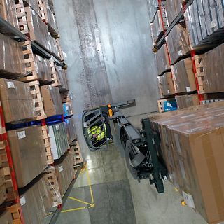 Jungheinrich ETV sett från ovan på Polarpros lager