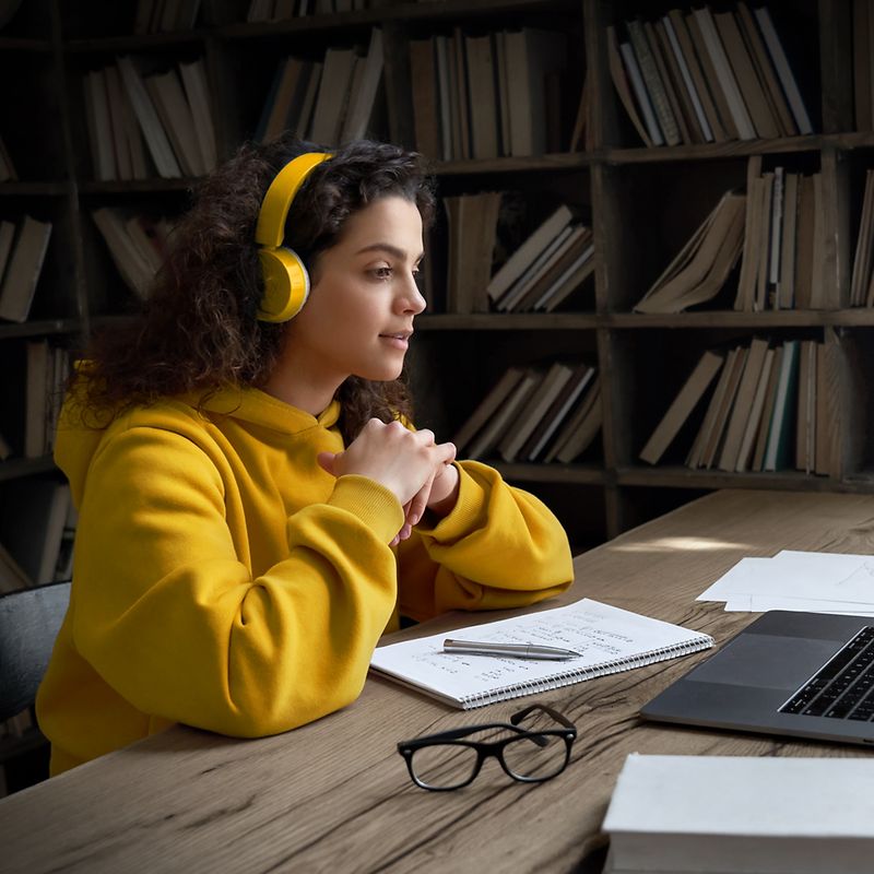 Home Office, Homeschooling_[MAM-55085]