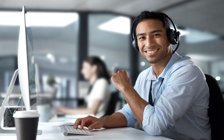 Service center, Customer hotline, Call center, Telephone, Headset_[MAM-58716]