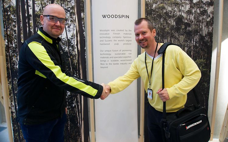 Jungheinrich ja Woodspin kättelee