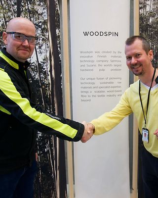 Jungheinrich ja Woodspin kättelee