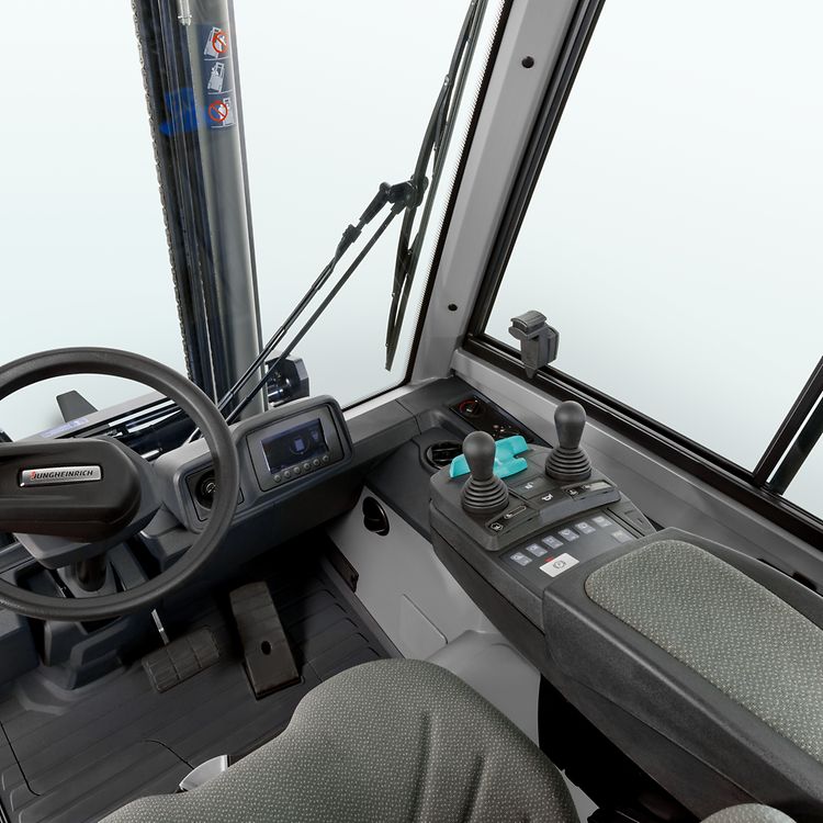 Chariot elevateur EFG 435 - Ergonomie