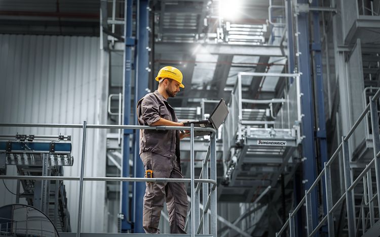 Varastojärjestelmien huoltopalvelu