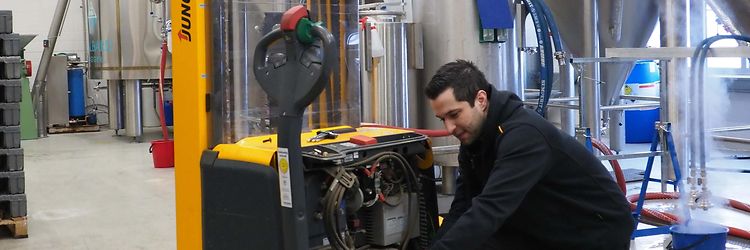 Jungheinrich-service på 78 grader nord - Svalbard bryggeri