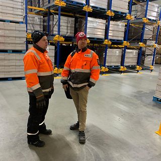 Pakkasmarjan varasto ja Jungheinrichin ratkaisut