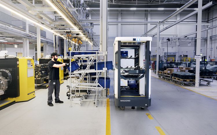 MAN automatise sa logistique de production avec Magazino