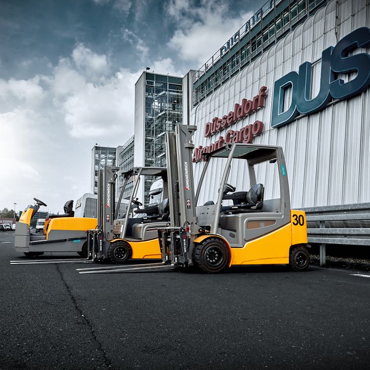 carrelli elevatori noleggio carrello elevatore 