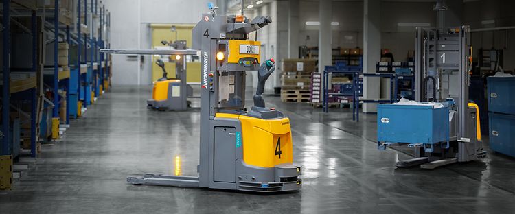 Referentie HEWI header