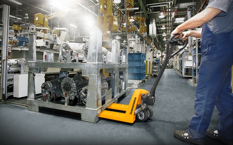 Ručni paletar AM 22