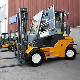 DFG 670 trukki logistiikkamessut 2006