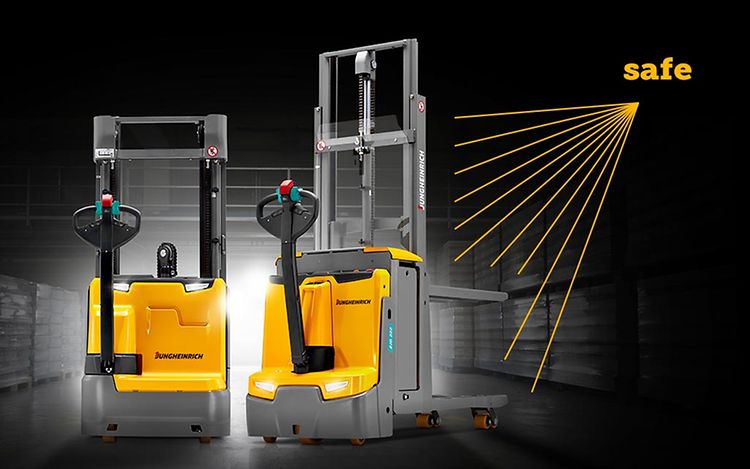Produktbild för säkerhet. Två ledstaplare modell EJC och EJD från Jungheinrich.