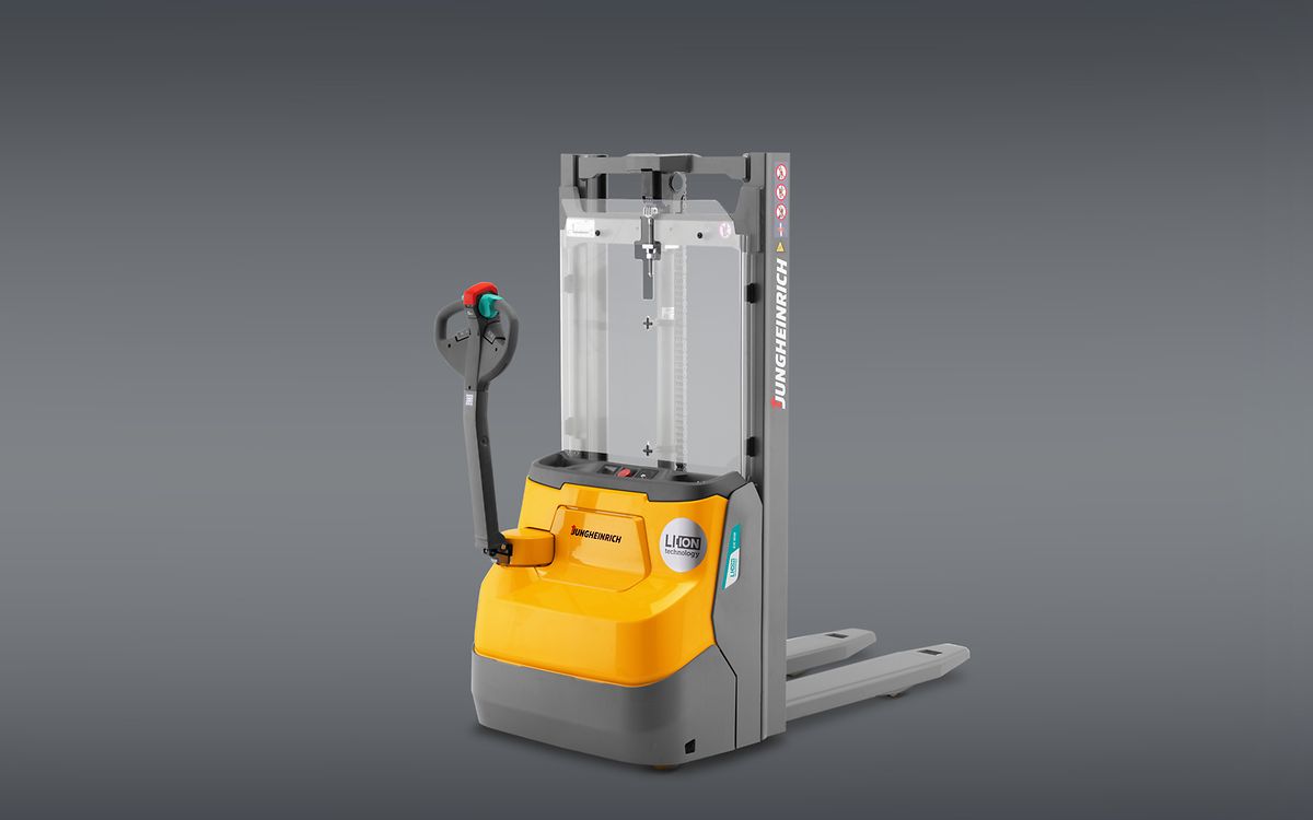 EJC 010i pedestrian stacker | Jungheinrich