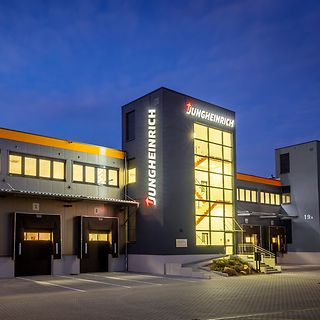 Bei Jungheinrich in Frankfurt Stapler kaufen oder mieten