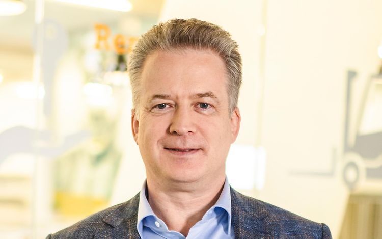 Portrait Dr. Lars Brzoska