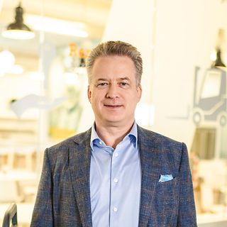 Portrait Dr. Lars Brzoska