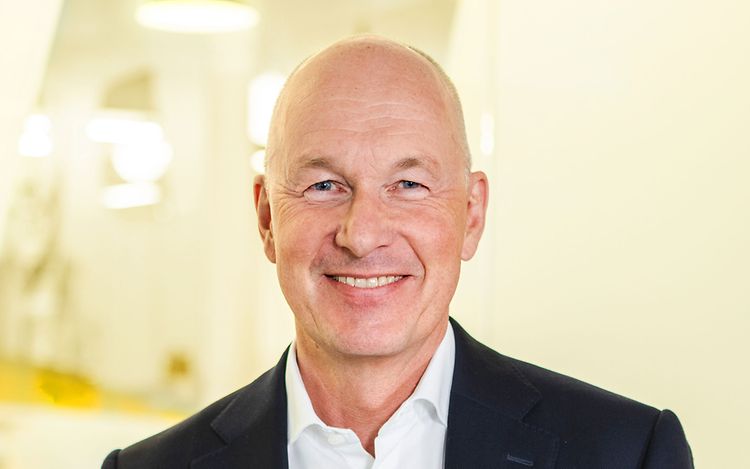 Portrait Dr. Volker Hues