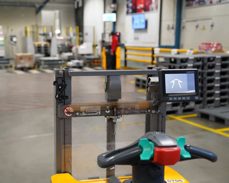 Økt sikkerhet med zoneCONTROL hos Asko Vestby Jungheinrich