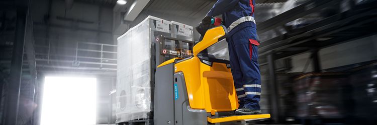 รถยกลากพาเลท