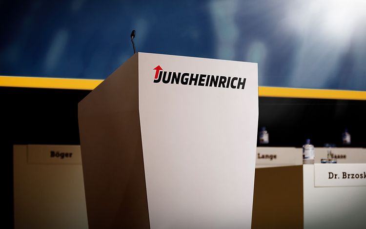 Stage Berichte & Publikationen