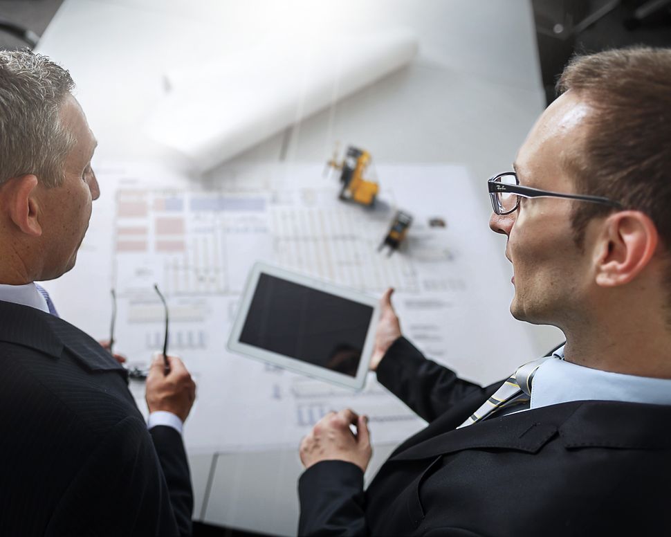 Stage Corporate Governance