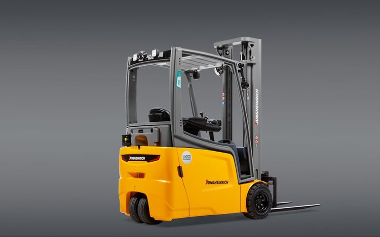 EFG 112 stage picture