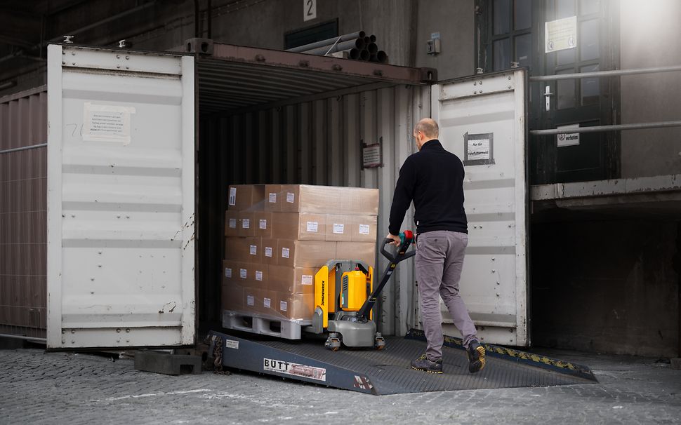 Electric Pallet Truck
