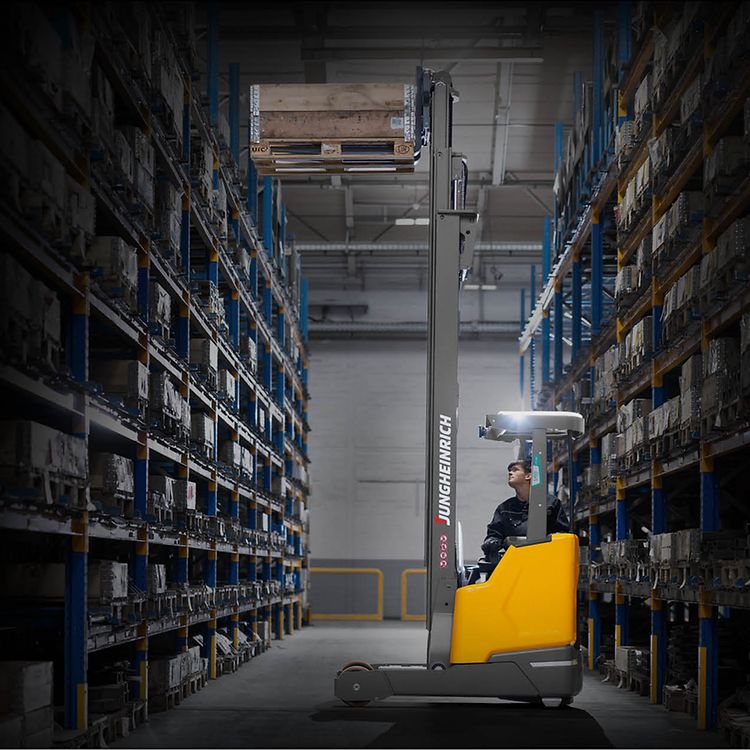 Reach Truck Performance