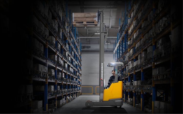 Reach Truck Performance