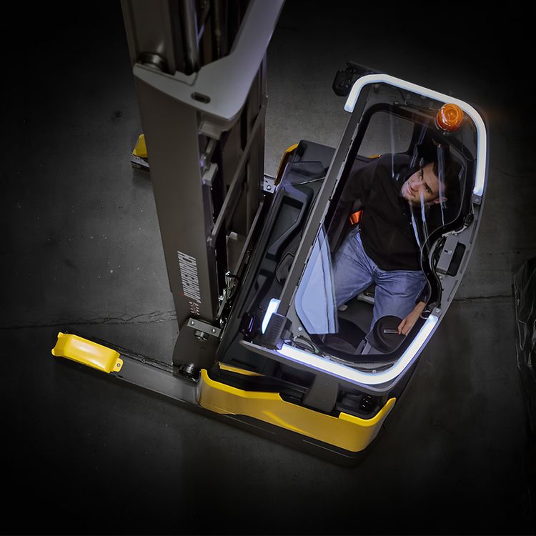 Reach Truck Comfort and safety